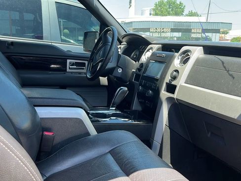 Used 2010 Ford F150 Lariat RWD image 3