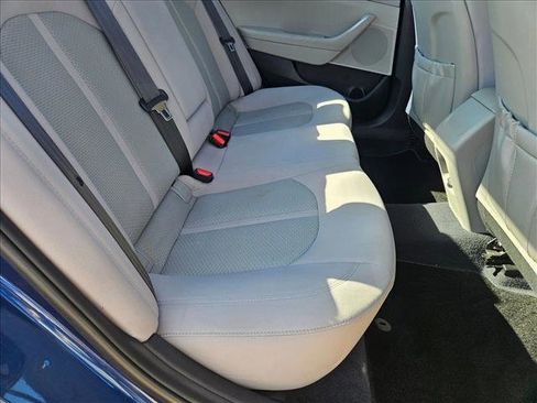 Used 2017 Hyundai Sonata SE image 19