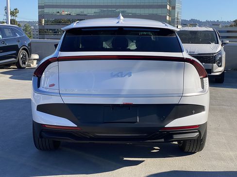 New 2026 Kia EV6 Light RWD image 5