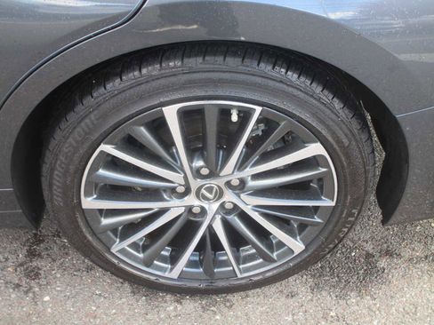 Used 2023 Lexus ES 350 w/ Premium Package image 8