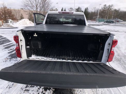 Used 2022 Chevrolet Silverado 1500 LT image 22