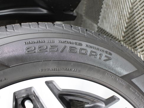 Used 2022 Subaru Forester Premium image 36