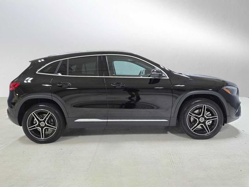 Used 2026 Mercedes-Benz GLA 250 4MATIC image 2