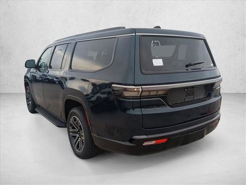 New 2026 Jeep Grand Wagoneer L 2WD image 9