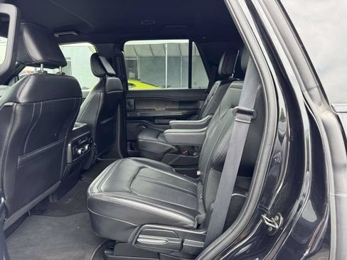 Used 2021 Ford Expedition Limited AWD/4WD image 15
