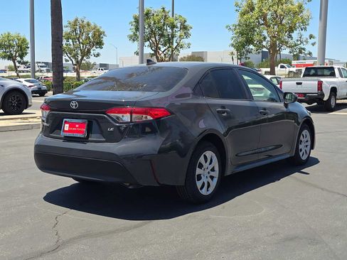 Used 2024 Toyota Corolla LE FWD image 3