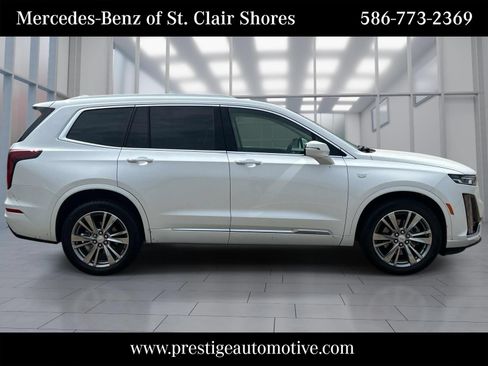 Used 2023 Cadillac XT6 Premium Luxury AWD/4WD image 7
