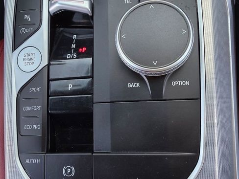 Used 2024 BMW 430i Coupe w/ Convenience Package image 11