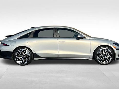 Used 2023 Hyundai Ioniq 6 SEL w/ Cargo Package RWD image 3