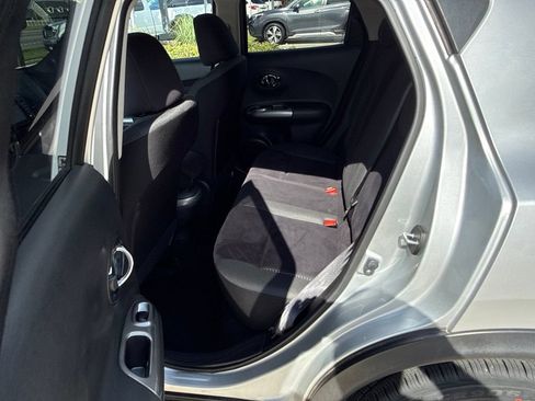 Used 2017 Nissan Juke SV w/ Technology Package FWD image 21