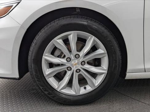 Used 2024 Chevrolet Malibu LT FWD image 31