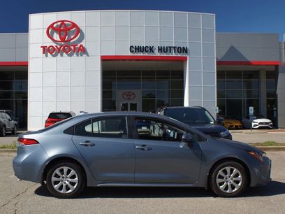 Used 2025 Toyota Corolla LE