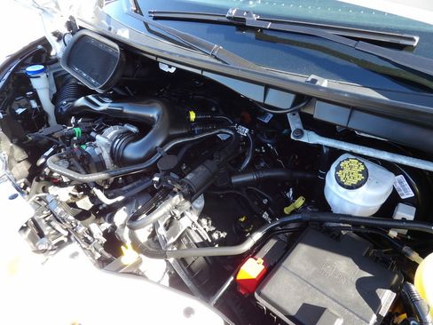 Used 2024 Ford Transit 350 XLT image 29