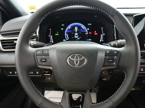 Used 2026 Toyota Camry SE w/ Convenience Package AWD/4WD image 11