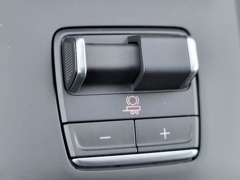 New 2025 GMC Sierra 2500 AT4 w/ Technology Package image 34