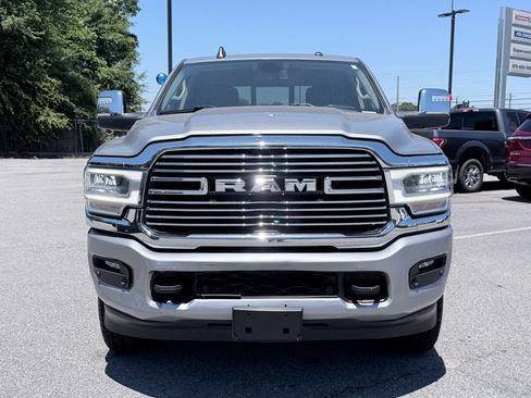 Used 2024 RAM 2500 Laramie AWD/4WD image 3