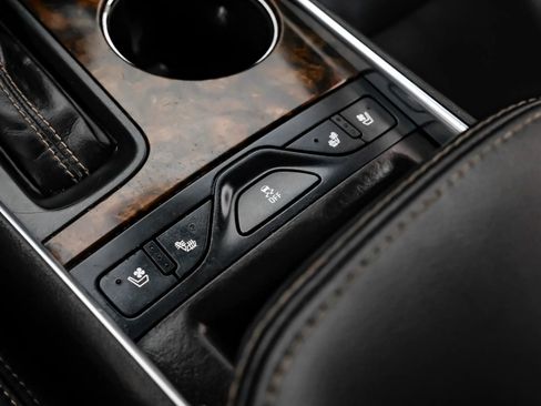 Used 2015 Chevrolet Impala LTZ image 26