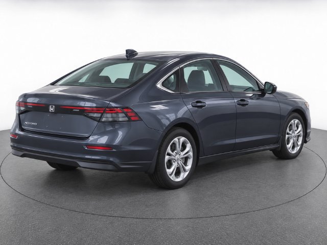 Used 2023 Honda Accord LX image 4