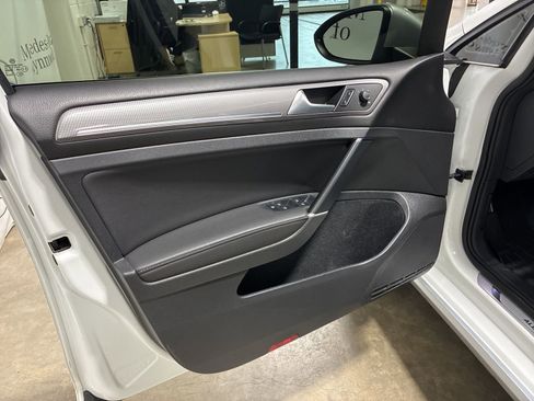 Used 2019 Volkswagen Golf Alltrack SEL AWD/4WD image 6