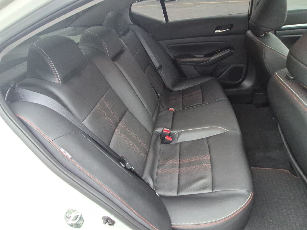 Used 2025 Nissan Altima 2.5 SR w/ SR Premium Package AWD/4WD image 26