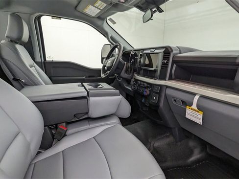 New 2026 Ford F250 XL w/ XL Off-Road Package image 33