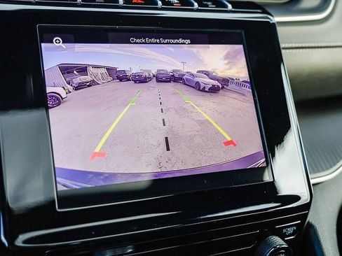 Used 2025 Jeep Grand Cherokee Laredo X image 25