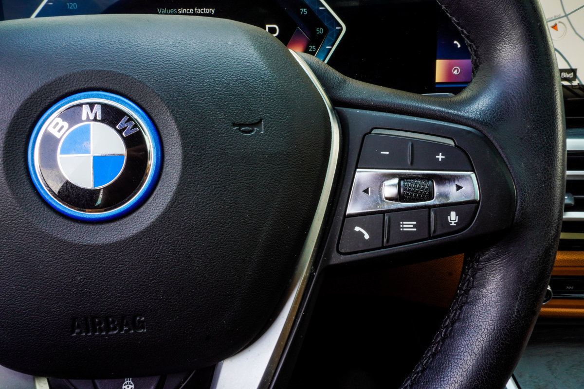 Used 2023 BMW i4 eDrive35 RWD image 30