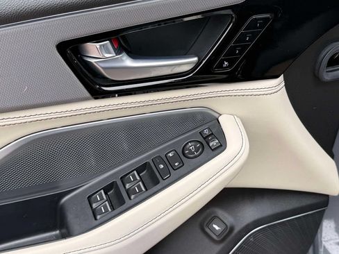 Certified 2025 Acura MDX A-Spec AWD/4WD image 11