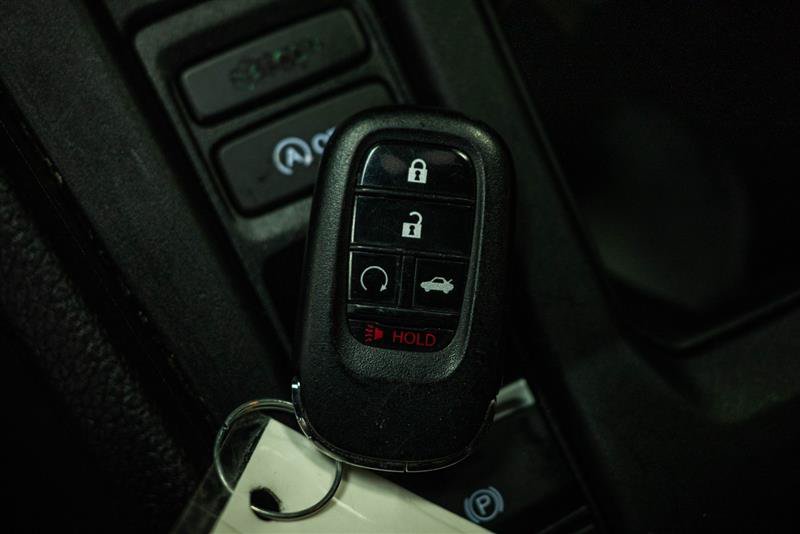 Used 2023 Honda Accord LX image 21