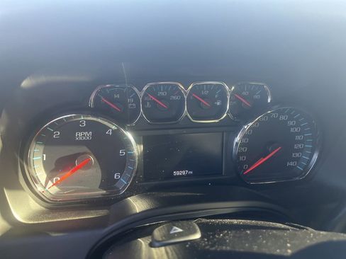 Used 2017 GMC Yukon SLE w/ Convenience Package RWD image 7