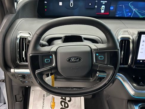 New 2025 Ford Expedition Platinum w/ Stealth Performance Package image 7