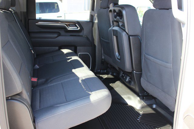 Used 2024 Chevrolet Silverado 2500 LT w/ Convenience Package AWD/4WD image 17