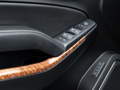 Used 2019 Chevrolet Tahoe Premier image 20