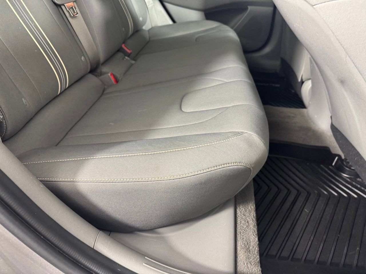 Used 2023 Hyundai Elantra SEL w/ Winter Weather Package FWD image 27