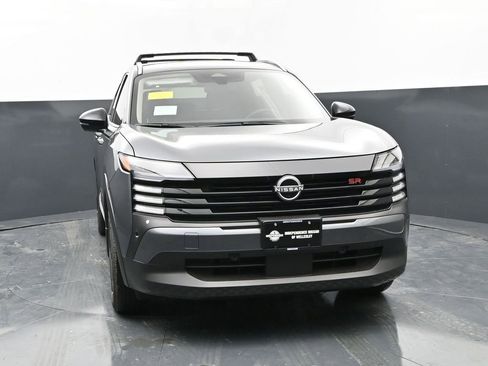 New 2026 Nissan Kicks SR w/ SR Premium Package image 2