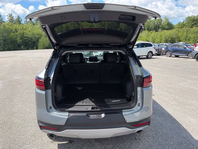 New 2026 Chevrolet Blazer LT w/ LPO, Floor Liner Package AWD/4WD image 6