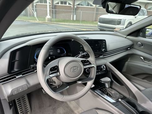 New 2026 Hyundai Elantra Sport image 20