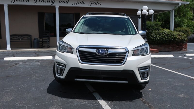 Used 2019 Subaru Forester Touring AWD/4WD image 2