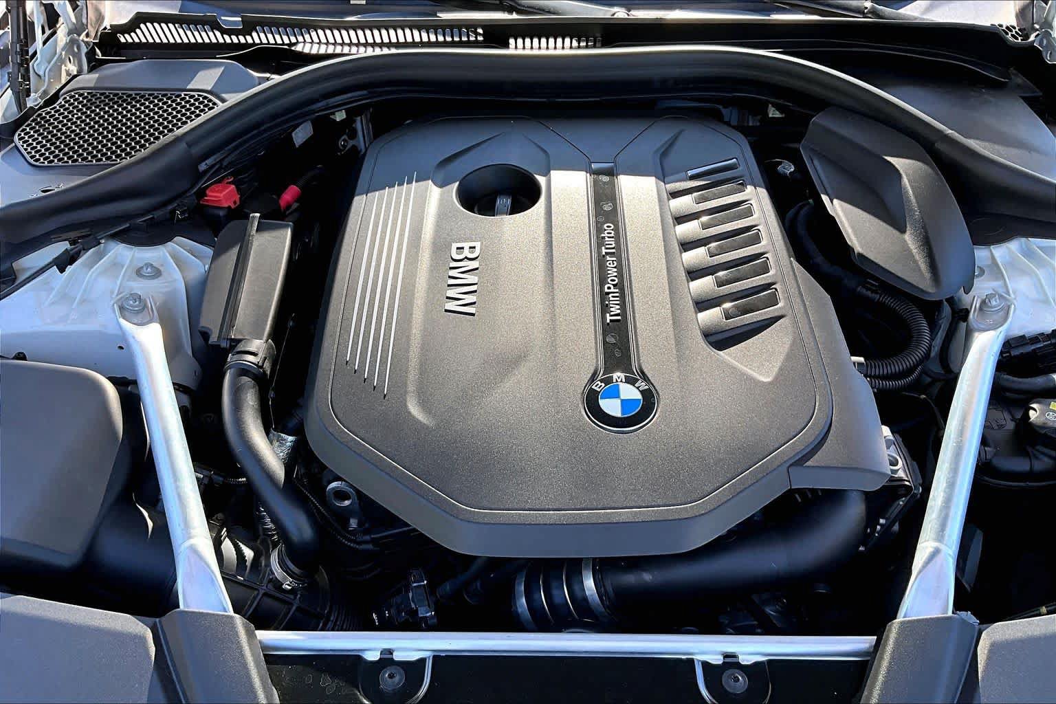 Used 2019 BMW 540i w/ M Sport Package RWD image 33