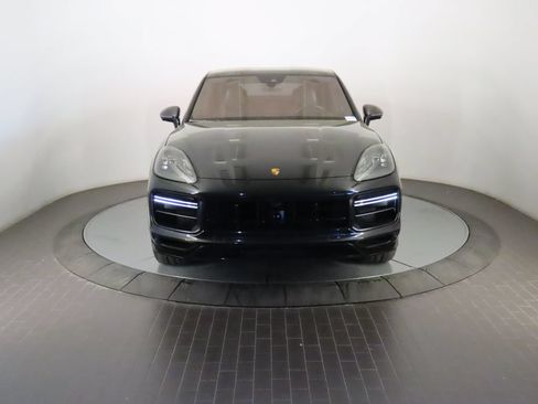 Certified 2022 Porsche Cayenne Turbo GT AWD/4WD image 10