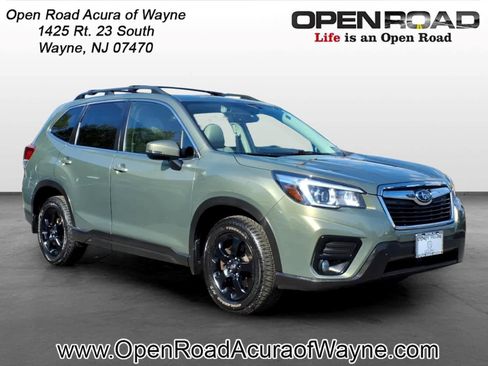 Used 2019 Subaru Forester Limited AWD/4WD image 1