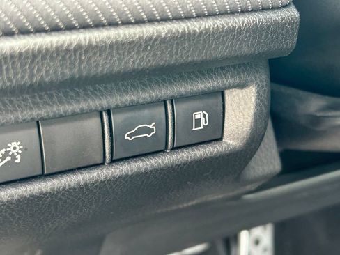 Certified 2025 Toyota Camry SE FWD image 25