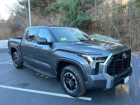 Used 2025 Toyota Tundra SR5 w/ TRD Off-Road Package image 7