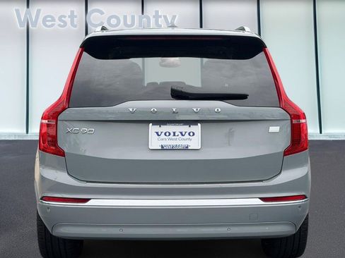 Certified 2024 Volvo XC90 T8 Plus w/ Protection Package Premier AWD/4WD image 6
