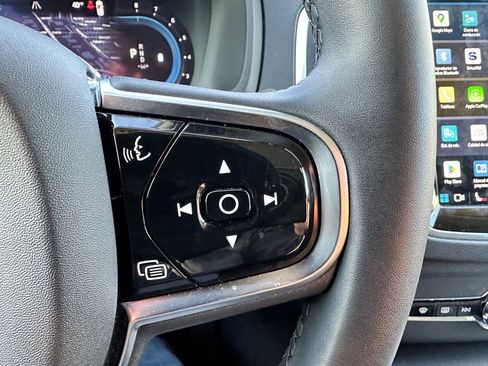 Used 2024 Volvo XC90 B5 Core image 24