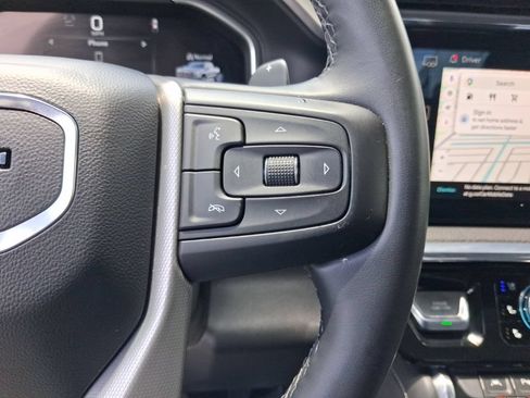 Used 2023 GMC Sierra 1500 Denali w/ Technology Package RWD image 19