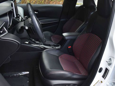 Used 2023 Toyota Corolla XSE image 9