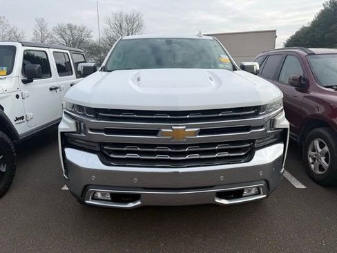 Used 2019 Chevrolet Silverado 1500 LTZ w/ LTZ Plus Package image 2