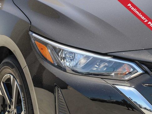 Used 2025 Nissan Sentra SV w/ Trunk Package FWD image 4