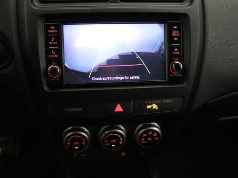 Used 2021 Mitsubishi Outlander Sport ES FWD image 21